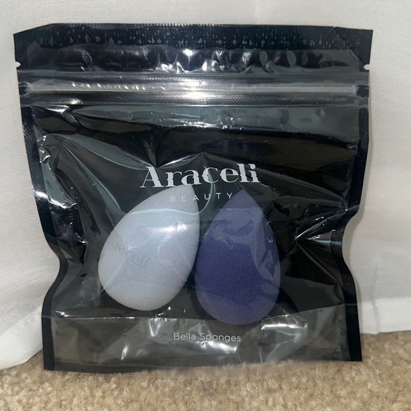 2 in 1 pack Makeup Sponges | New! - Picture 1 of 1